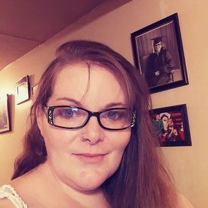 Meet your Posher, Tonya